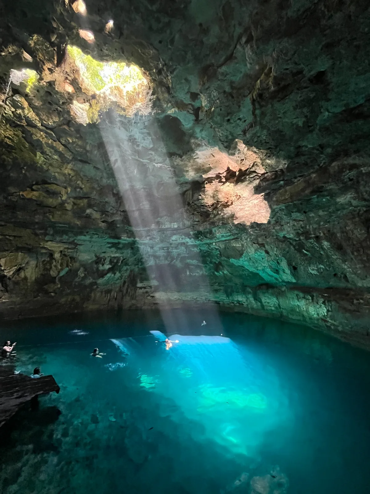 Cenote X'ux Ha during a Tours Aldea private cenote day